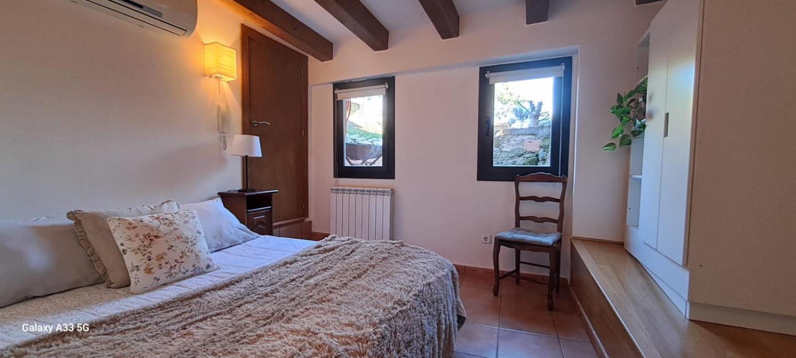 Alojamiento Compartido Cantroncxic San Pedro de Torelló Buitenkant foto